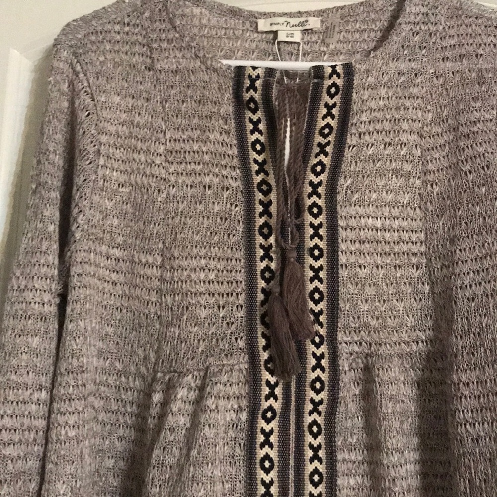 Sweater - Picture 3 of 5